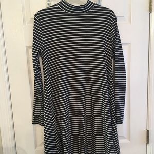 Striped flowy dress